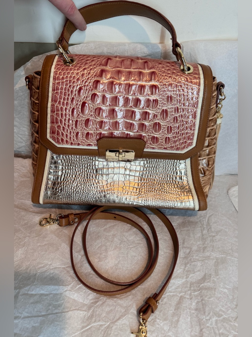 Brahmin Brinley in Sandshell Varadero Leather—Like New!